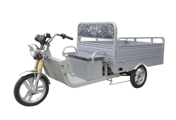 太子頭三開門四球電動車